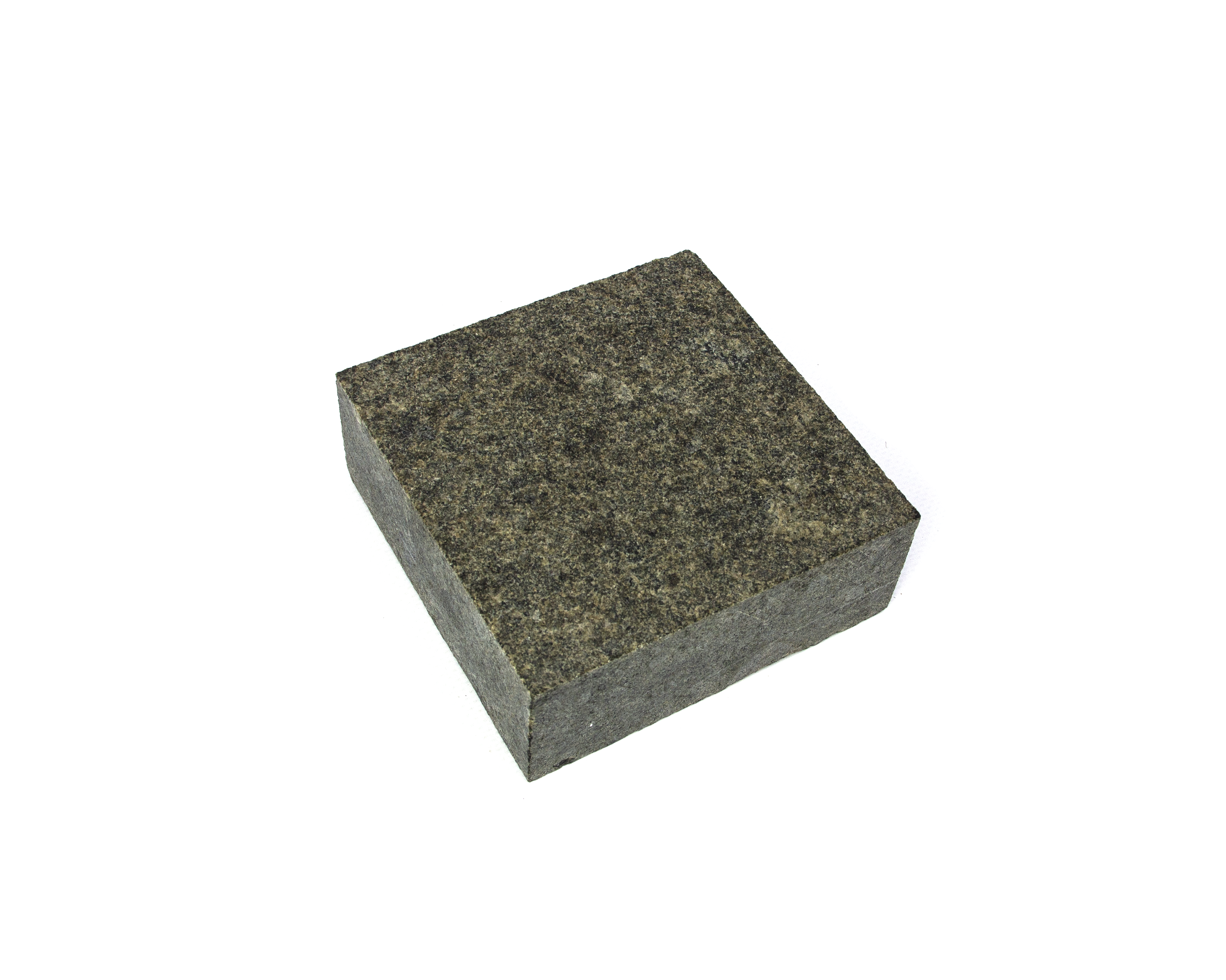 Бруківка гранітна  з  габро 100х100х40 мм пиляна  термооброблена