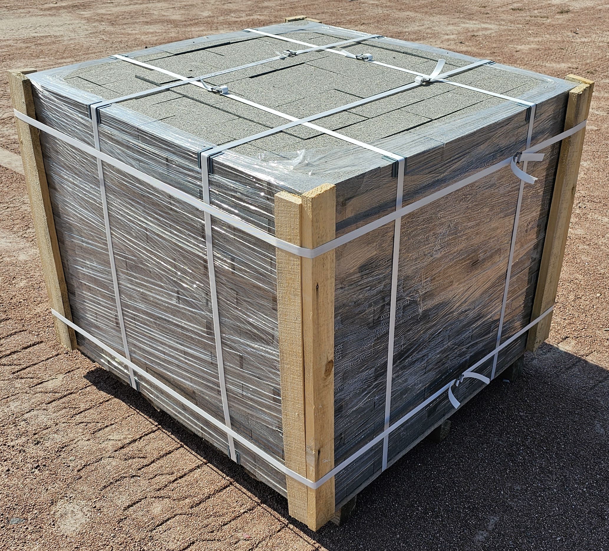 Бруківка гранітна з габро 200х100х40 мм пиляна  термооброблена — додаткове фото